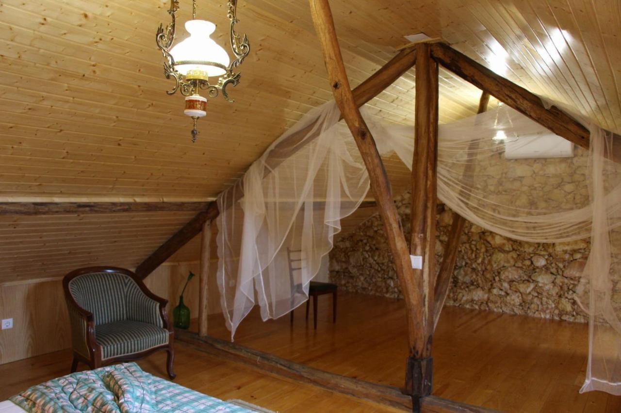 Lameira Da Longra - Bohemian Artistic House โตมาร์ ภายนอก รูปภาพ