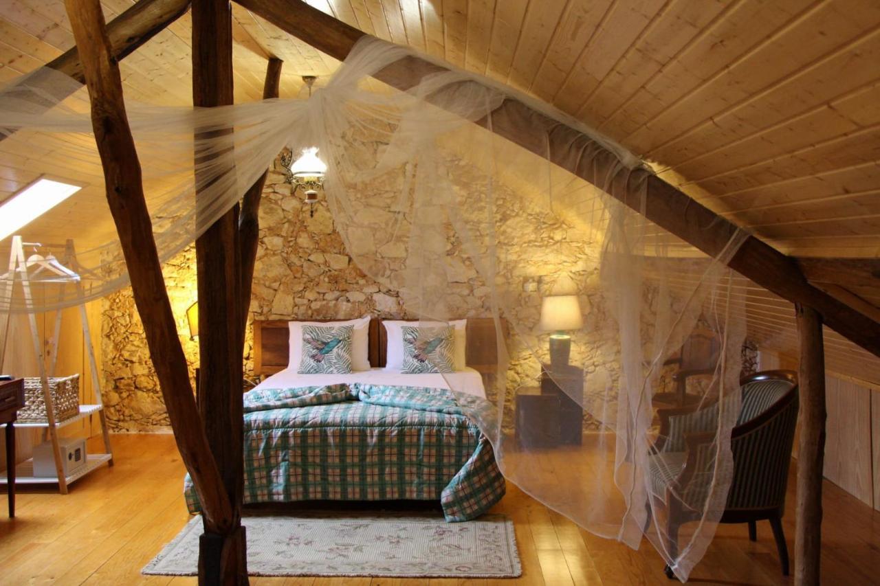 Lameira Da Longra - Bohemian Artistic House โตมาร์ ภายนอก รูปภาพ